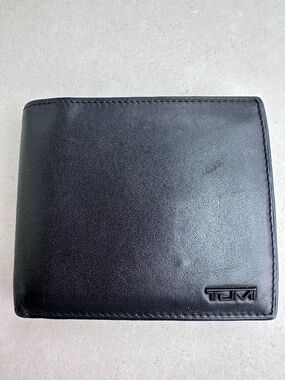 TUMI Black Leather Wallet - RFID Protected Bifold with ID Flip